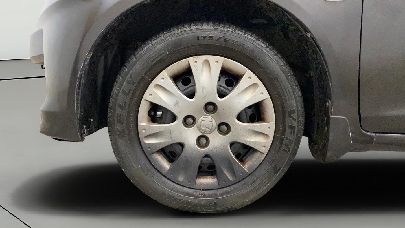 2015 Honda Amaze 1.2L I-VTEC S, Petrol, Manual, 68,369 km, Left Front Wheel