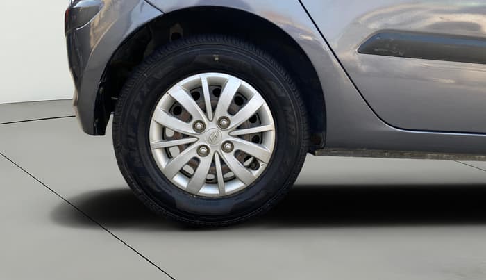 2014 Hyundai Grand i10 SPORTZ 1.2 KAPPA VTVT, Petrol, Manual, 24,456 km, Right Rear Wheel