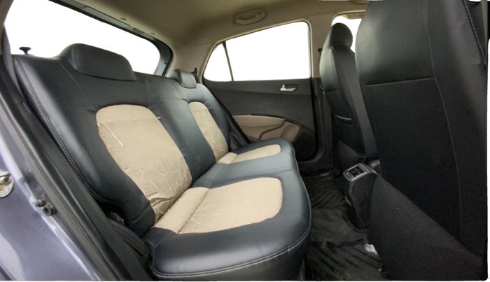 2018 Hyundai Grand i10 SPORTZ 1.2 KAPPA VTVT, Petrol, Manual, 69,319 km, Right Side Rear Door Cabin