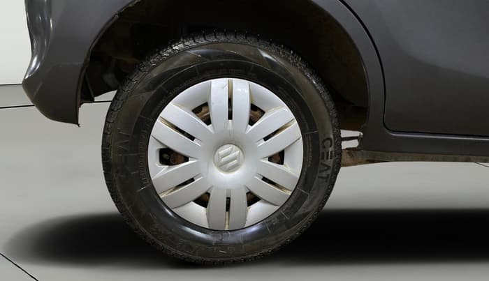2020 Maruti Alto VXI, Petrol, Manual, 75,860 km, Right Rear Wheel