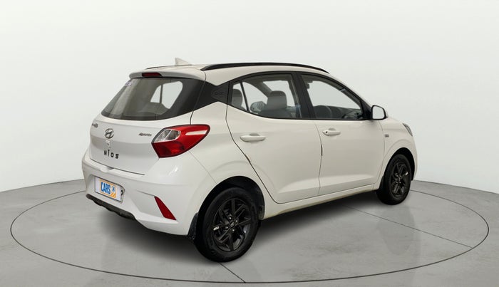 2020 Hyundai GRAND I10 NIOS SPORTZ AMT 1.2 KAPPA VTVT, Petrol, Automatic, 52,687 km, Right Back Diagonal