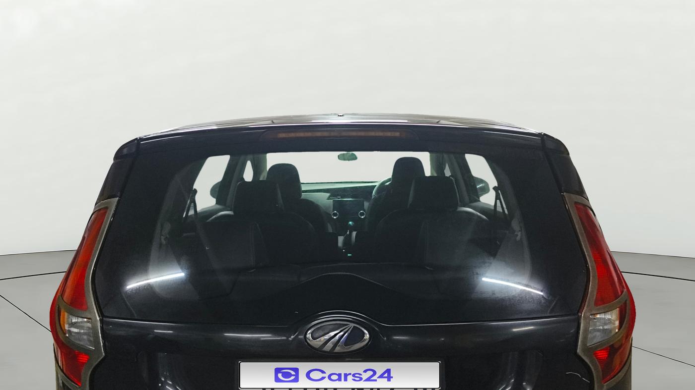 2019 Mahindra MARAZZO M2 7STR, Diesel, Manual, 71,759 km, Rear Windshield