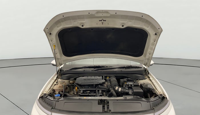 2023 Hyundai Verna 1.5 TURBO GDI MT SX, Petrol, Manual, 24,812 km, Open Bonet