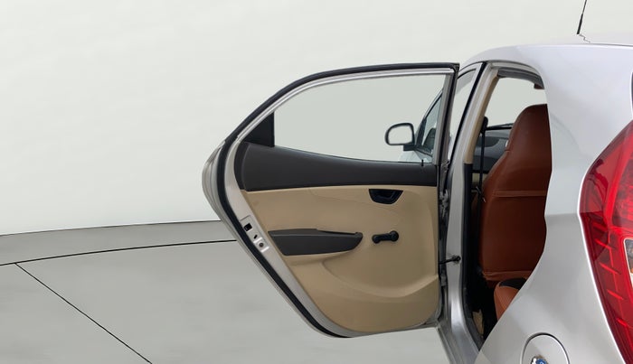 2017 Hyundai Eon MAGNA +, Petrol, Manual, 83,187 km, LHS Rear Door