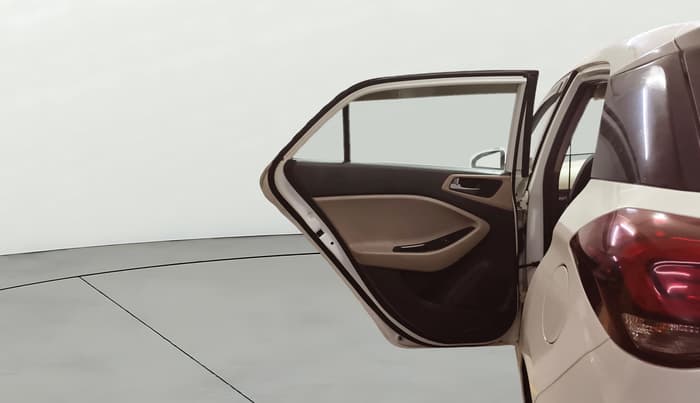2018 Hyundai Elite i20 MAGNA EXECUTIVE 1.2, CNG, Manual, 36,127 km, LHS Rear Door