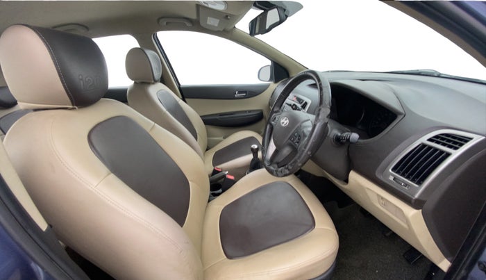 2013 Hyundai i20 ASTA 1.2, Petrol, Manual, 49,065 km, Right Side Front Door Cabin