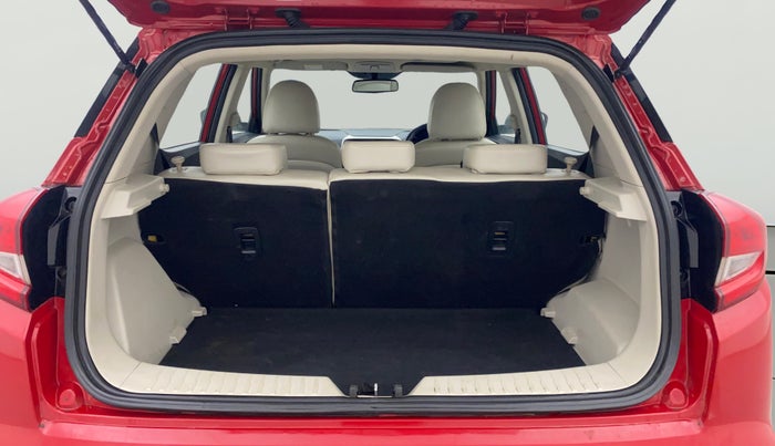 2021 Mahindra XUV300 W8 (O) 1.2 PETROL, Petrol, Manual, 55,687 km, Boot Open Zoomed View