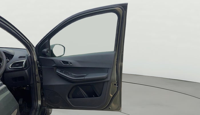 2022 Tata TIAGO NRG XZ MT, Petrol, Manual, 20,159 km, RHS Front Door