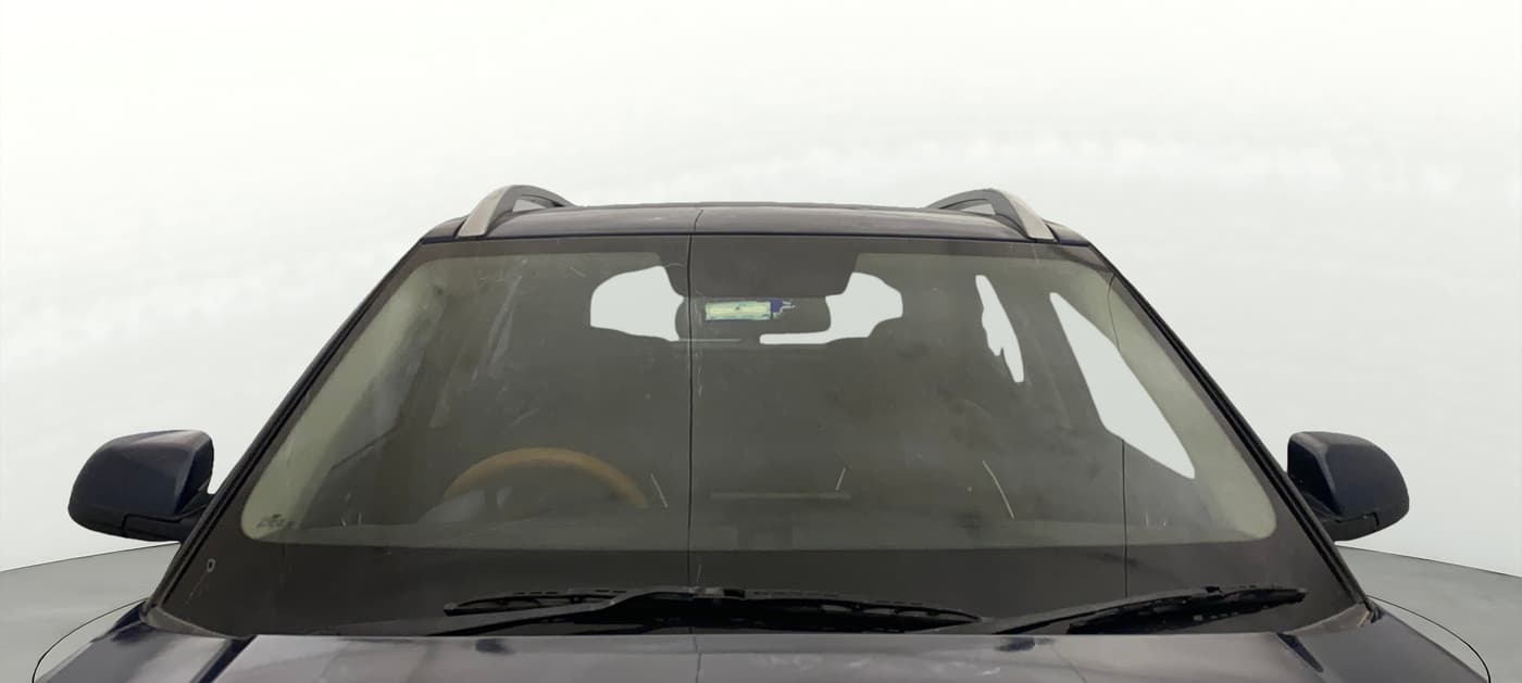 2022 Hyundai VENUE S+ 1.2, Petrol, Manual, 1,25,193 km, Front Windshield