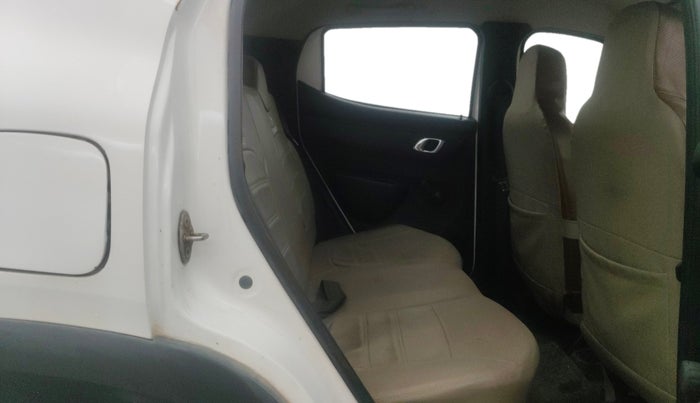 2019 Renault Kwid RXT 0.8 (O), Petrol, Manual, 93,218 km, Right Side Rear Door Cabin