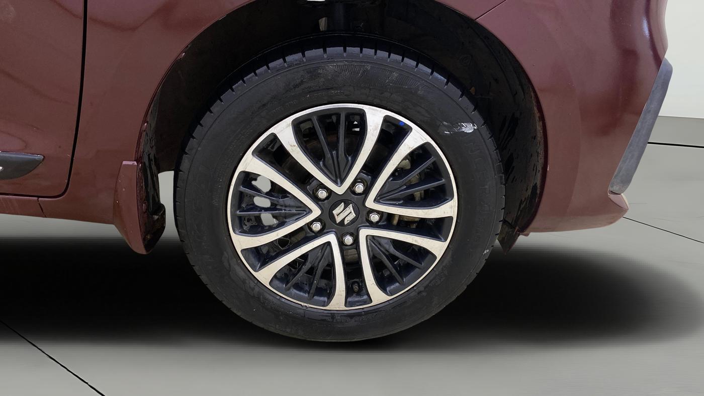 2022 Maruti Ertiga ZXI SHVS, Petrol, Manual, 68,419 km, Right Front Wheel