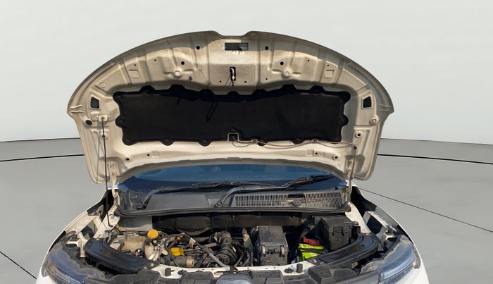 2022 Renault Kiger RXT (O) AMT, Petrol, Automatic, 38,769 km, Open Bonet