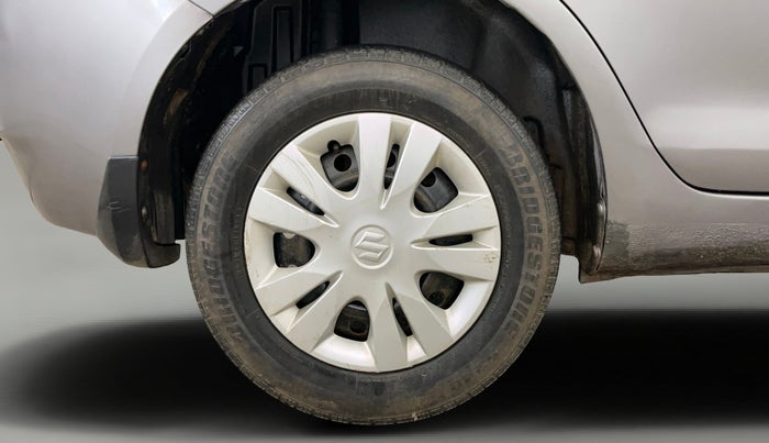 2015 Maruti Swift Dzire VXI, Petrol, Manual, 67,837 km, Right Rear Wheel