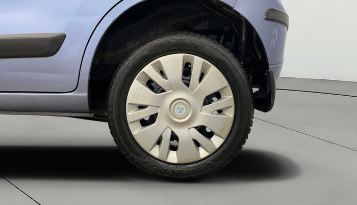 2015 Maruti Wagon R 1.0 VXI, Petrol, Manual, 28,879 km, Left Rear Wheel