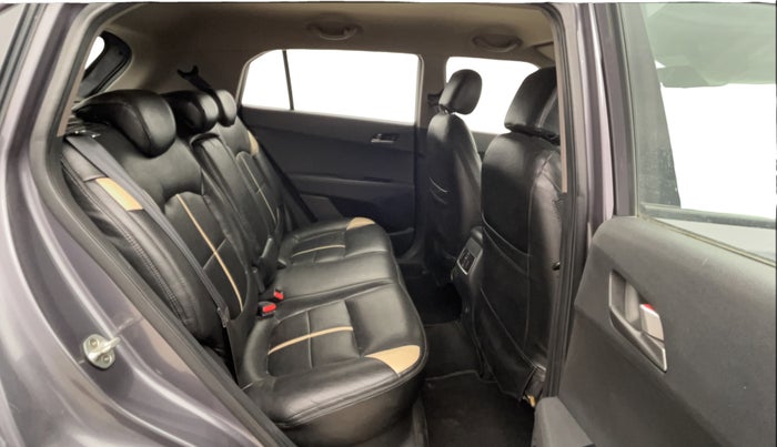 2017 Hyundai Creta SX PLUS AT 1.6 PETROL, Petrol, Automatic, 89,585 km, Right Side Rear Door Cabin