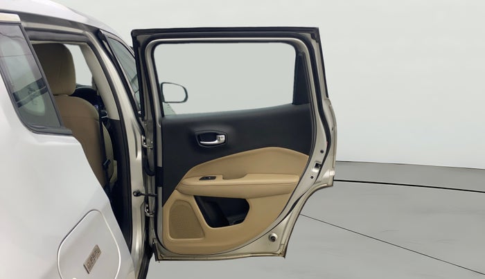 2017 Jeep Compass LONGITUDE 2.0 DIESEL, Diesel, Manual, 1,27,577 km, RHS Rear Door