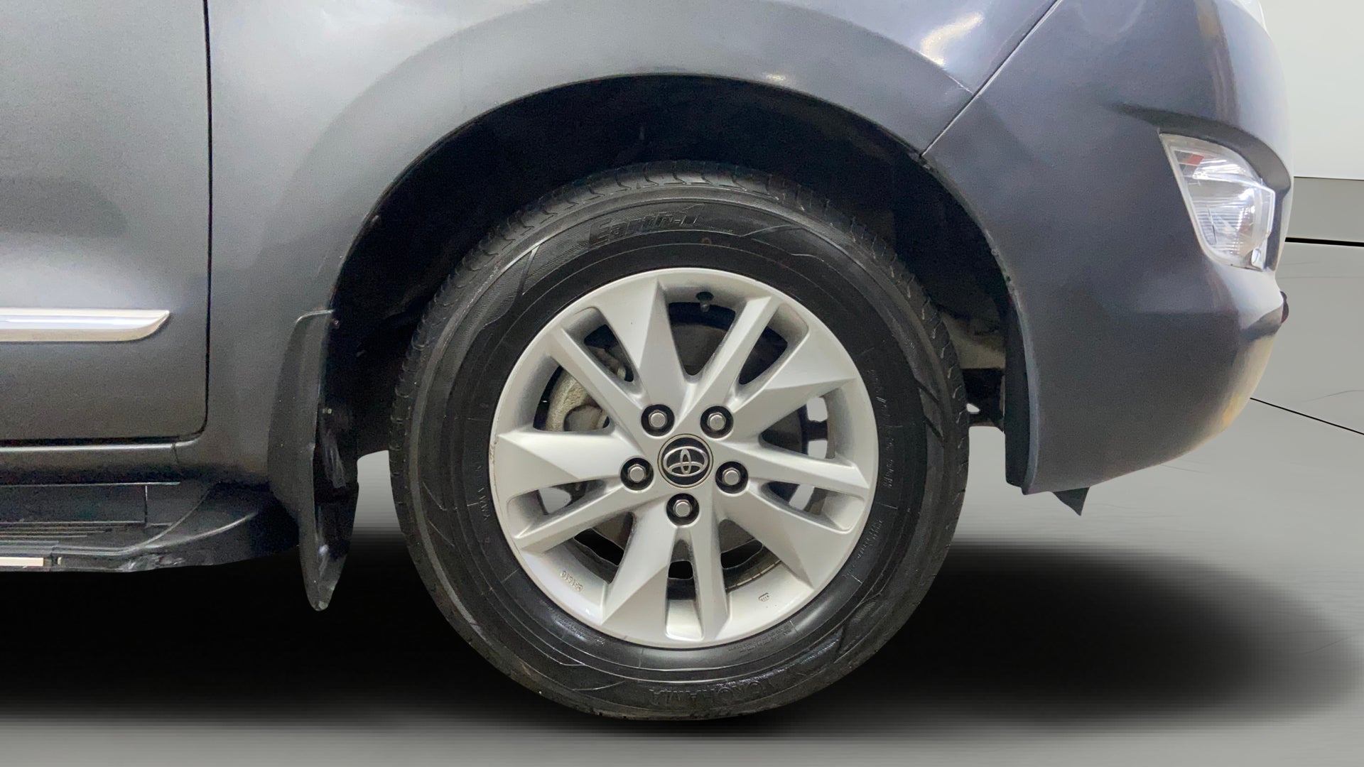 camera-Right-Front-Wheel