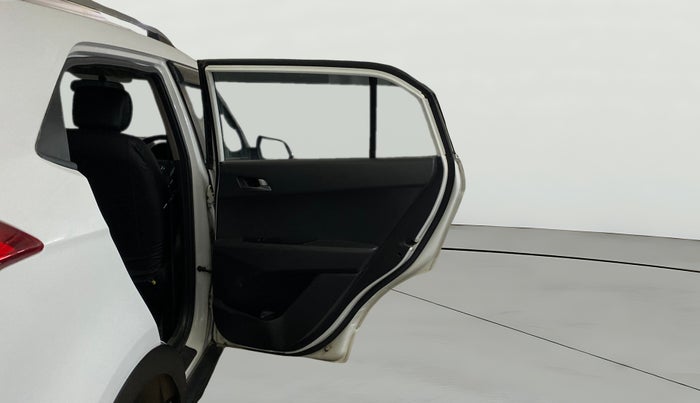 2017 Hyundai Creta SX PLUS 1.6 PETROL, Petrol, Manual, 96,417 km, RHS Rear Door