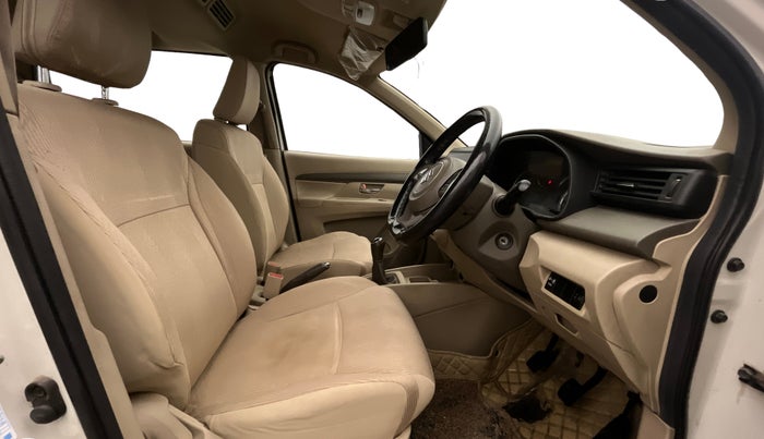 2020 Maruti Ertiga VXI CNG, CNG, Manual, 67,085 km, Right Side Front Door Cabin