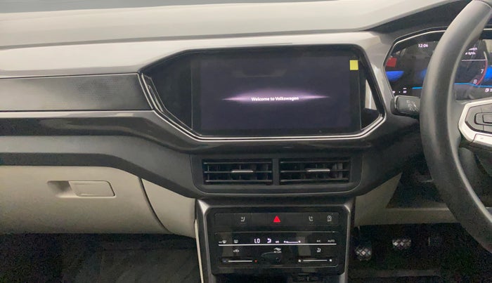 2022 Volkswagen TAIGUN TOPLINE 1.0 TSI MT, Petrol, Manual, 33,574 km, Air Conditioner