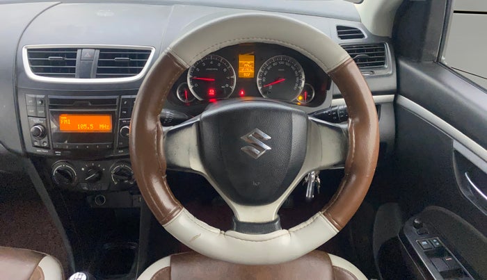 2016 Maruti Swift VXI, Petrol, Manual, 1,21,707 km, Steering Wheel Close Up