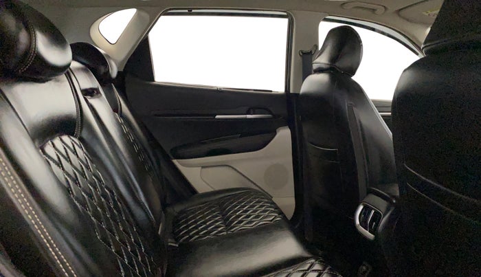 2023 KIA SONET 	 HTX 1.0 TURBO DCT, Petrol, Automatic, 47,809 km, Right Side Rear Door Cabin