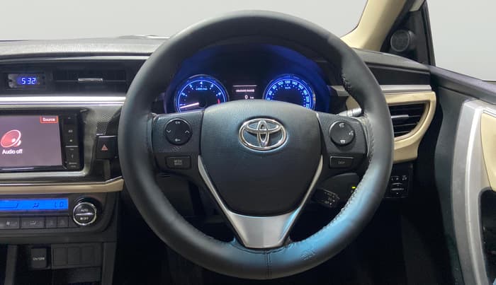 2015 Toyota Corolla Altis VL CVT PETROL, Petrol, Automatic, 1,10,693 km, Steering Wheel Close Up