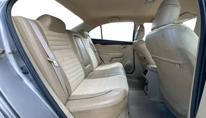 2018 Maruti Ciaz DELTA 1.4 AT PETROL, Petrol, Automatic, 92,774 km, Right Side Rear Door Cabin