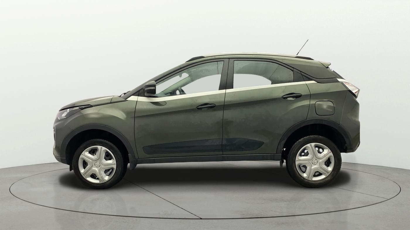 2023 Tata NEXON XMA PETROL, Petrol, Automatic, 30,868 km, Left Side