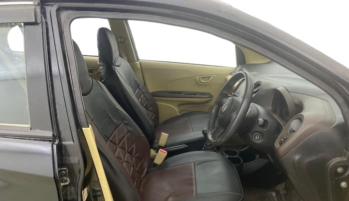 2013 Honda Amaze 1.2L I-VTEC E, Petrol, Manual, 1,01,584 km, Right Side Front Door Cabin