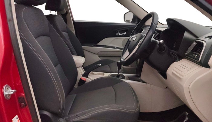 2019 Mahindra XUV300 W8 1.5 DIESEL AMT, Diesel, Automatic, 84,929 km, Right Side Front Door Cabin