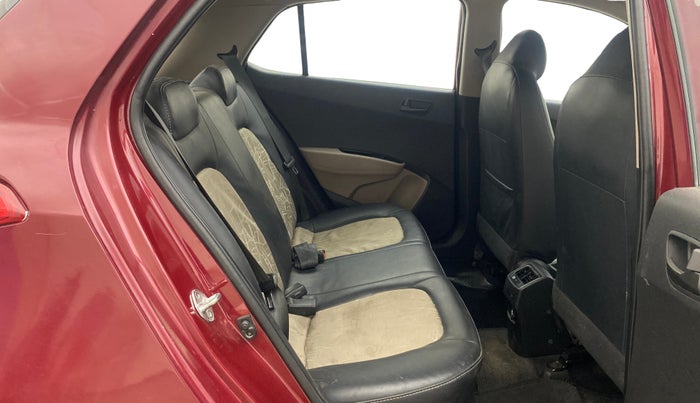 2015 Hyundai Grand i10 MAGNA 1.2 KAPPA VTVT, Petrol, Manual, 1,02,210 km, Right Side Rear Door Cabin