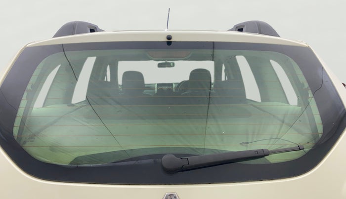 2017 Renault Duster RXS CVT, Petrol, Automatic, 77,297 km, Rear Windshield