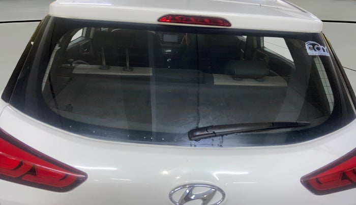 2016 Hyundai Elite i20 ASTA 1.4 CRDI (O), Diesel, Manual, 76,146 km, Rear Windshield