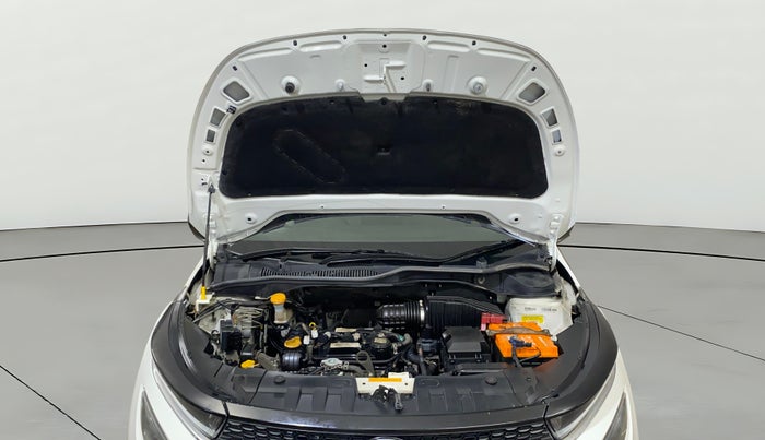2020 Tata ALTROZ XZ PETROL, Petrol, Manual, 33,860 km, Open Bonet
