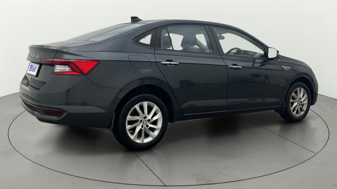 2022 Skoda SLAVIA AMBITION 1.0L TSI AT, Petrol, Automatic, 46,791 km, Right Back Diagonal