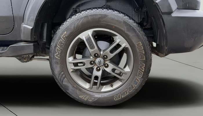 2021 Mahindra Thar LX HT PETROL 4WD MT, Petrol, Manual, 48,316 km, Left Rear Wheel