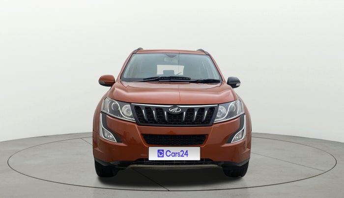 2015 Mahindra XUV500 W10, Diesel, Manual, 95,830 km, Front
