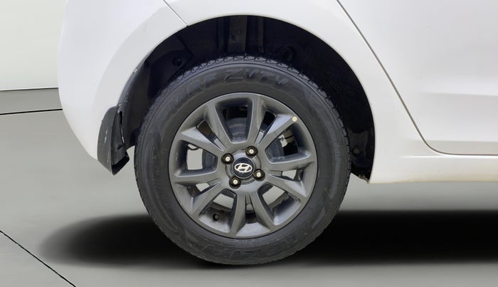 2019 Hyundai Elite i20 SPORTZ PLUS  1.2 CVT, Petrol, Automatic, 15,168 km, Right Rear Wheel