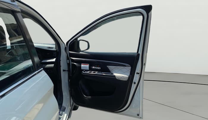 2023 Maruti XL6 ZETA CNG, CNG, Manual, 1,03,816 km, RHS Front Door