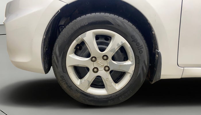 2012 Hyundai Verna FLUIDIC 1.4 VTVT, Petrol, Manual, 1,40,443 km, Left Front Wheel