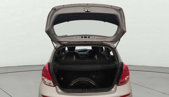 2013 Hyundai i20 MAGNA (O) 1.2, CNG, Manual, 81,185 km, Boot Door Open