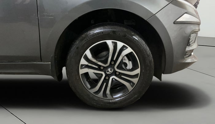 2023 Tata Tiago XT CNG, CNG, Manual, 23,232 km, Right Front Wheel