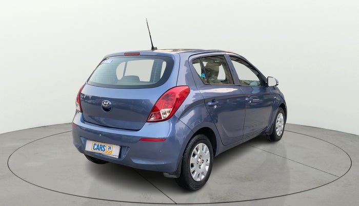 2013 Hyundai i20 MAGNA (O) 1.2, Petrol, Manual, 1,07,680 km, Right Back Diagonal