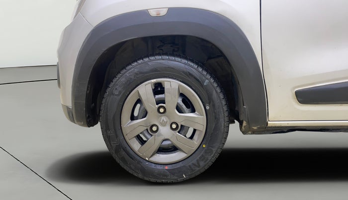 2019 Renault Kwid RXT 1.0 AMT (O), Petrol, Automatic, 28,924 km, Left Front Wheel