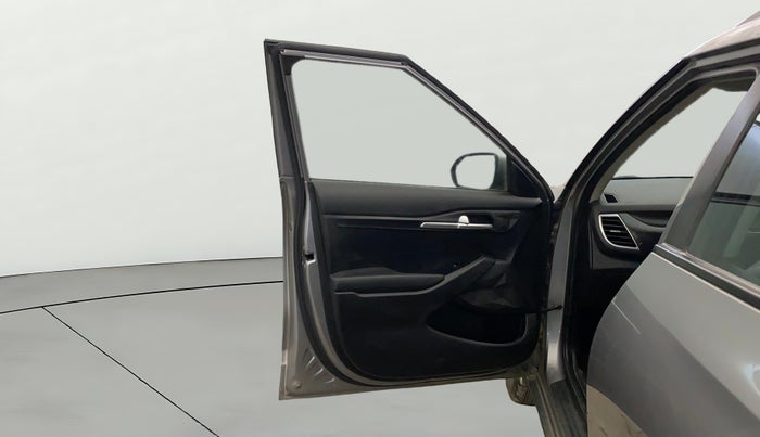 2020 KIA SELTOS HTK PLUS 1.5, Petrol, Manual, 70,739 km, LHS Front Door