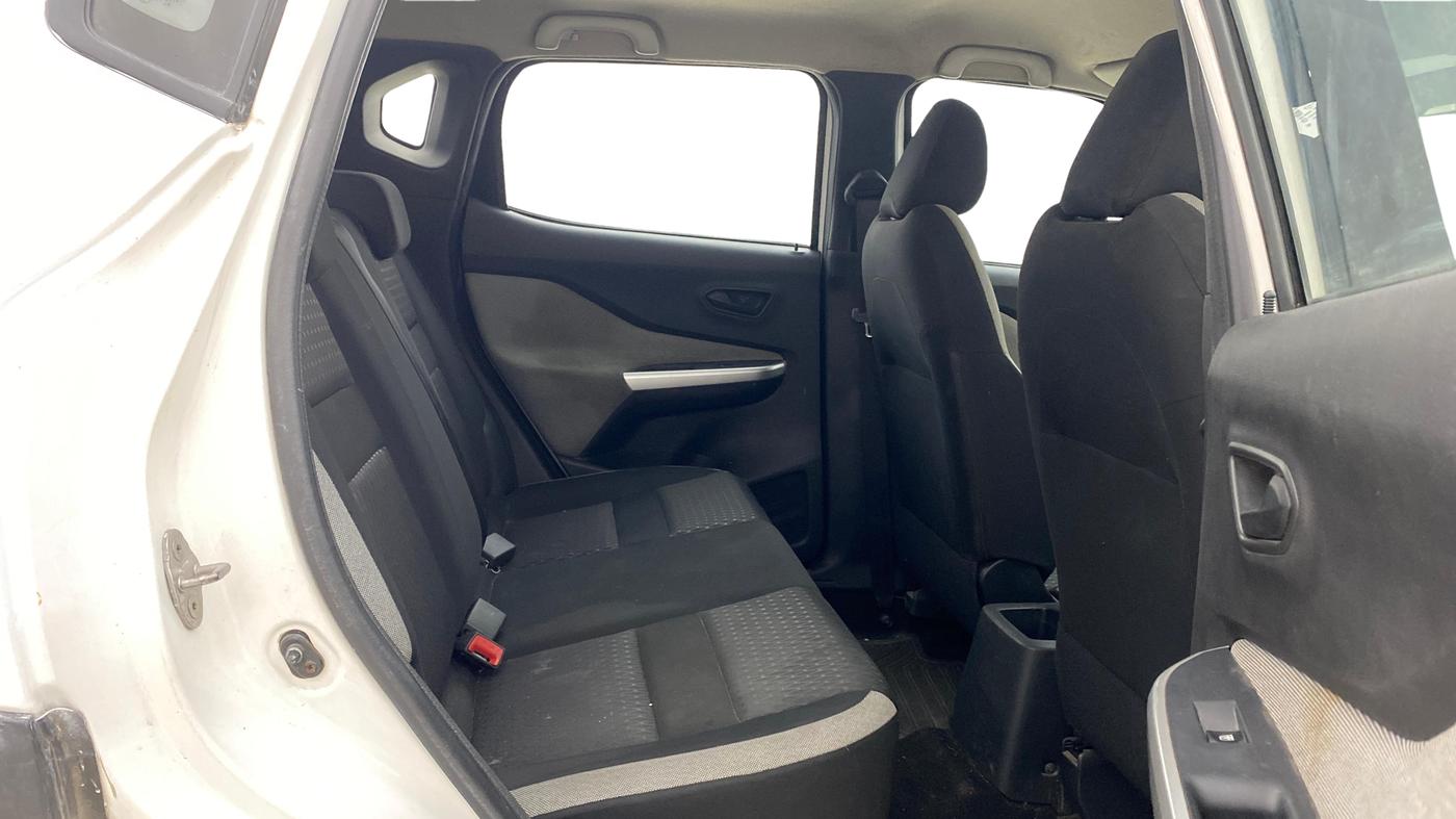 2021 Nissan MAGNITE XE, Petrol, Manual, 60,525 km, Right Side Rear Door Cabin