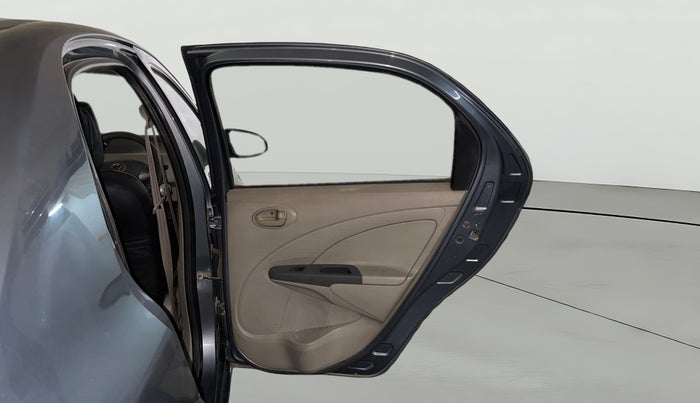 2015 Toyota Etios G, Petrol, Manual, 65,170 km, RHS Rear Door