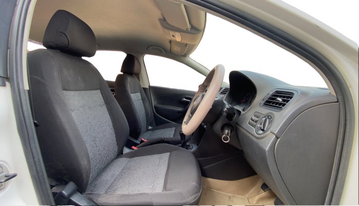 2019 Volkswagen Ameo COMFORTLINE 1.0L, Petrol, Manual, 83,405 km, Right Side Front Door Cabin