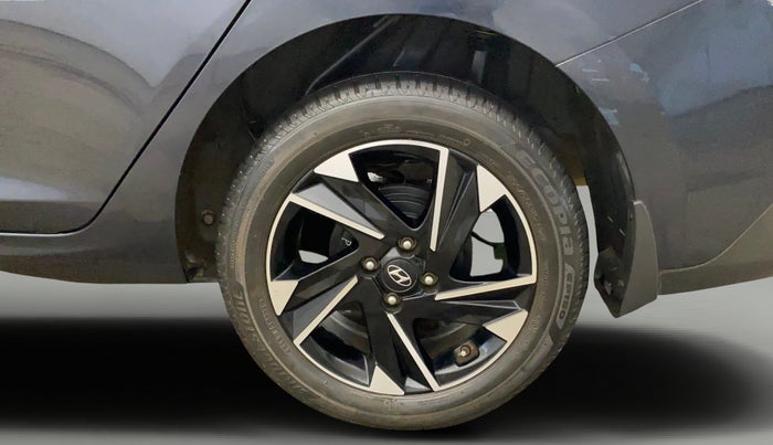 2021 Hyundai Verna SX (O) 1.5 CRDI, Diesel, Manual, 26,742 km, Left Rear Wheel